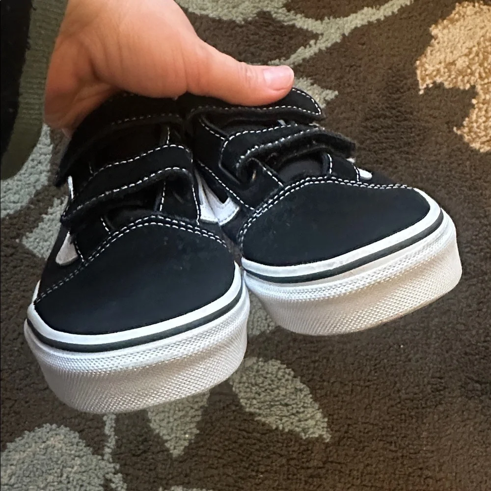 Vans Kids Black and White Velcro Old Skool Sneakers
